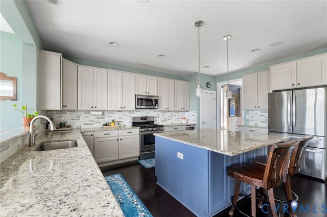 12008 Stable Ridge Ter, Glen Allen, VA 23059