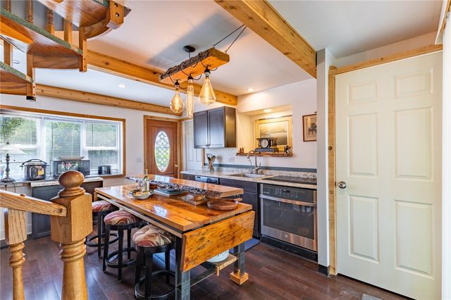 1744 Jackson Road, Penfield, NY 14526