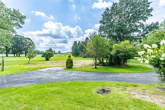 1744 Jackson Road, Penfield, NY 14526