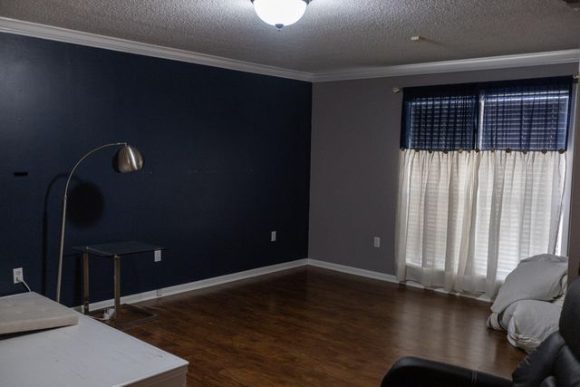 1501 Ridgewood Dr., Columbia, MS 39429