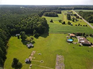 2962 Colonial TRL E, Surry, VA 23883
