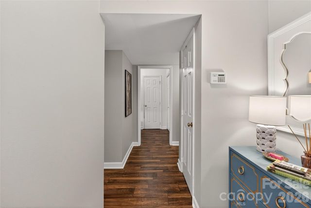 3805 Colony Crossing Drive, Charlotte, NC 28226