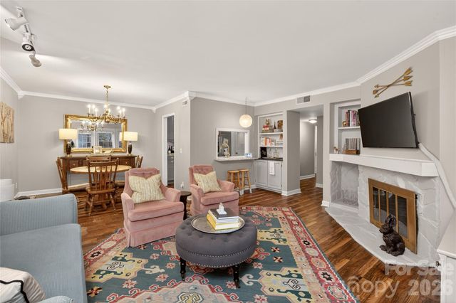 3805 Colony Crossing Drive, Charlotte, NC 28226