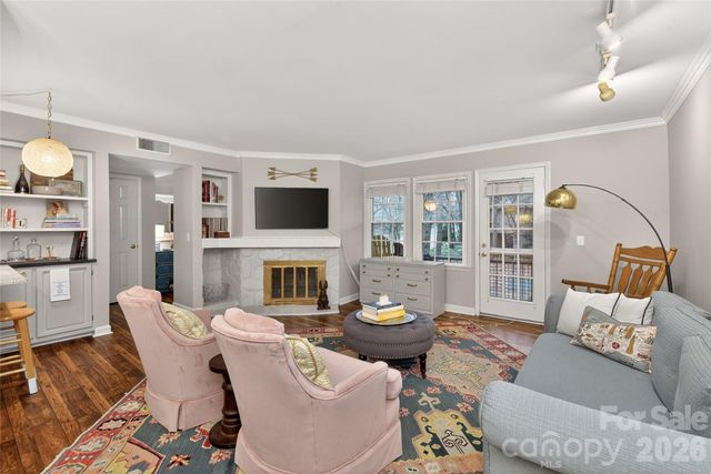 3805 Colony Crossing Drive, Charlotte, NC 28226