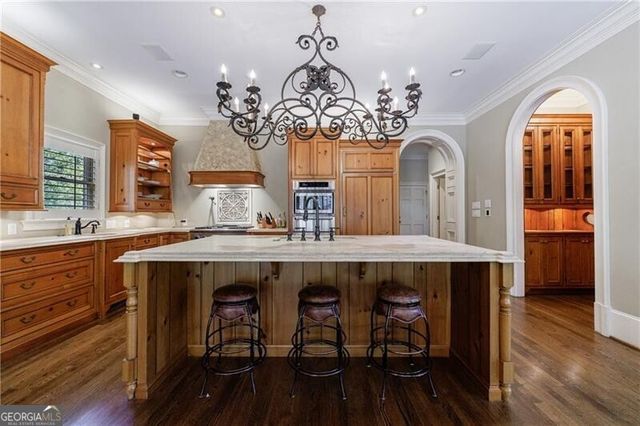 9390 Colonnade Trail, Johns Creek, GA 30022