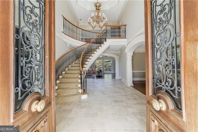 9390 Colonnade Trail, Johns Creek, GA 30022
