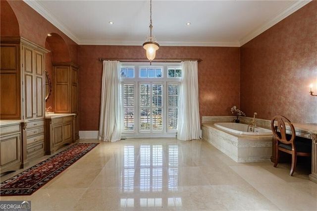 9390 Colonnade Trail, Johns Creek, GA 30022