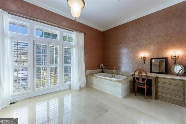 9390 Colonnade Trail, Johns Creek, GA 30022