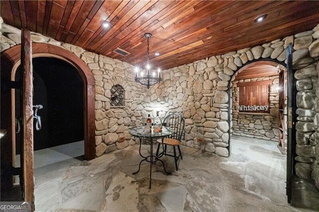 9390 Colonnade Trail, Johns Creek, GA 30022