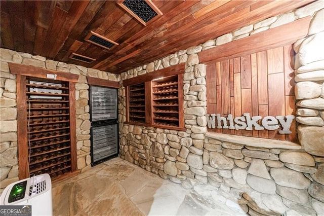 9390 Colonnade Trail, Johns Creek, GA 30022