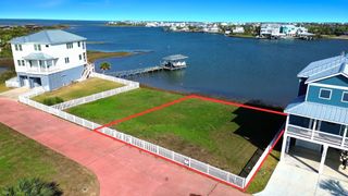 3531 & 3527 Hudson Court, Galveston, TX 77554