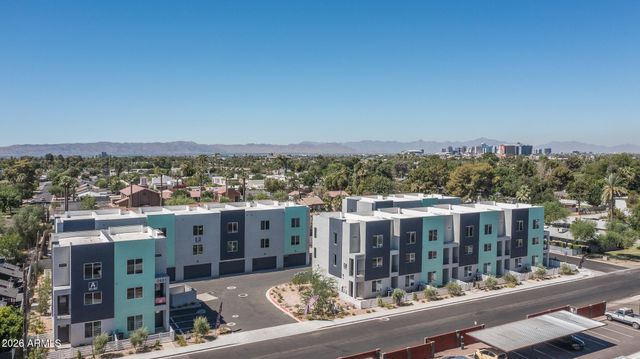 2601 E CLARENDON Avenue 4, Phoenix, AZ 85016