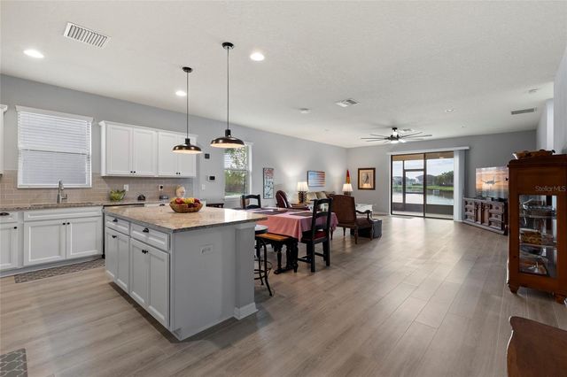 6323 KENAVA LOOP, Palmetto, FL 34221