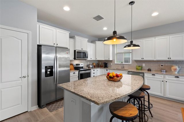 6323 KENAVA LOOP, Palmetto, FL 34221