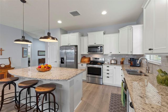 6323 KENAVA LOOP, Palmetto, FL 34221