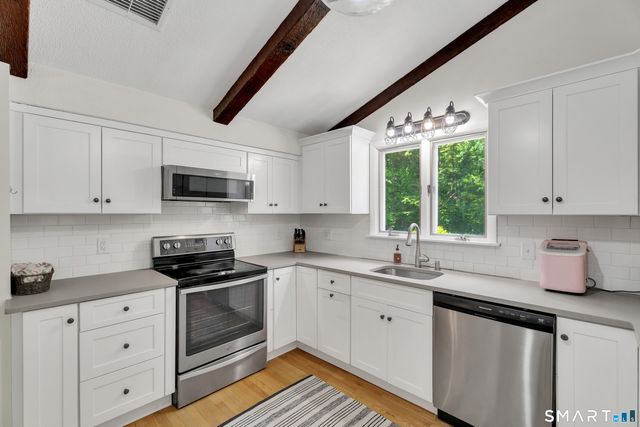 384 Beaver Meadow Road, Haddam, CT 06438