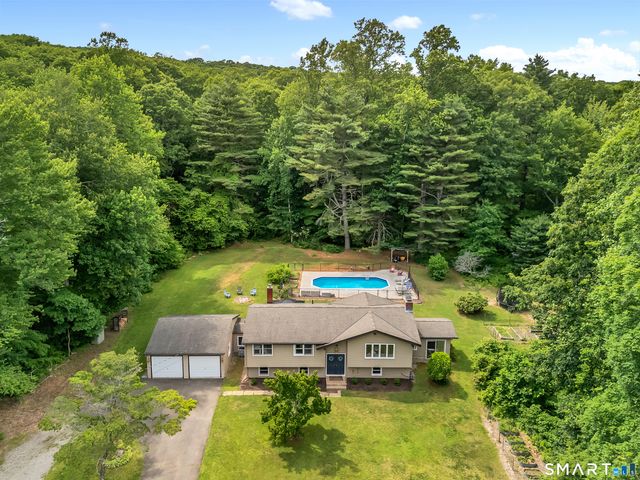 384 Beaver Meadow Road, Haddam, CT 06438