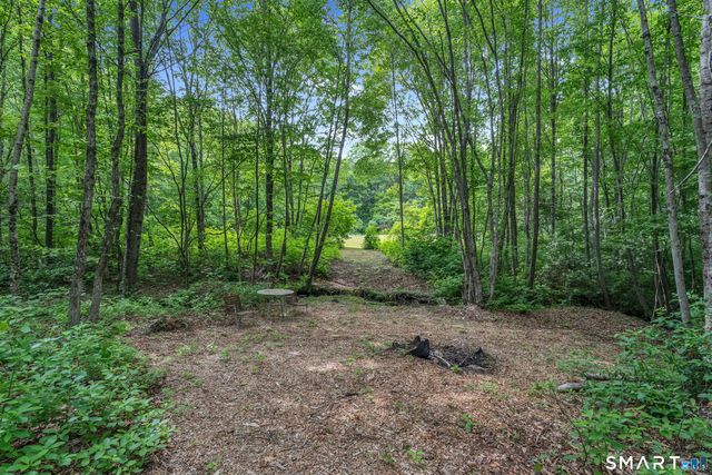 384 Beaver Meadow Road, Haddam, CT 06438