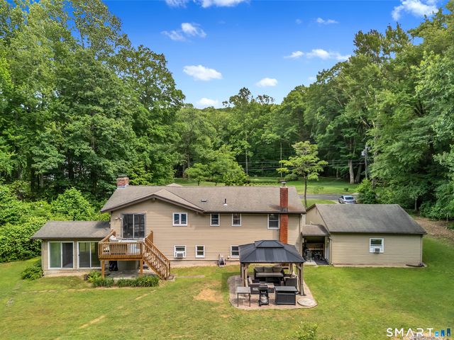 384 Beaver Meadow Road, Haddam, CT 06438