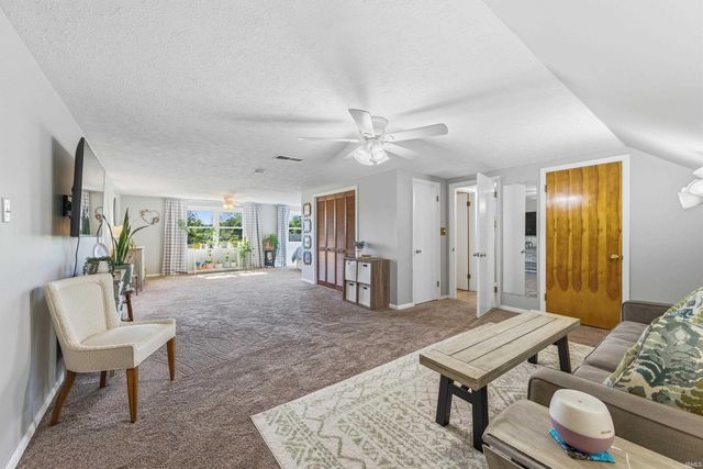 101 N Forest Avenue, Muncie, IN 47304