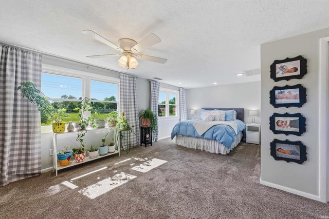 101 N Forest Avenue, Muncie, IN 47304