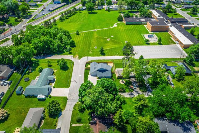 101 N Forest Avenue, Muncie, IN 47304