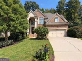 211 Cedarhurst Drive, Canton, GA 30115