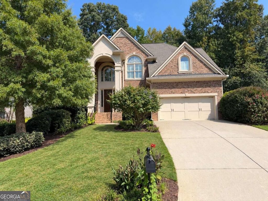 211 Cedarhurst Drive, Canton, GA 30115 — exterior