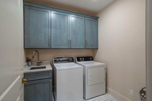 6300 MURANO WAY, Columbia, MO 65201