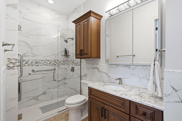 6300 MURANO WAY, Columbia, MO 65201