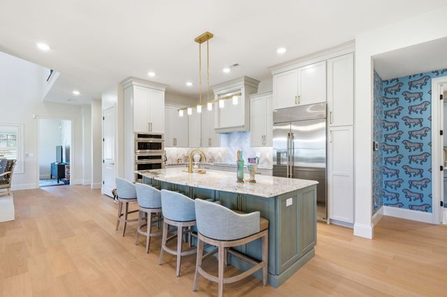 6300 MURANO WAY, Columbia, MO 65201
