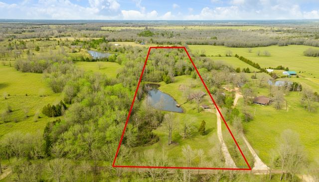 595 County Road 45300, Powderly, TX 75473
