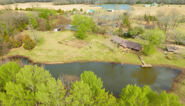 595 County Road 45300, Powderly, TX 75473