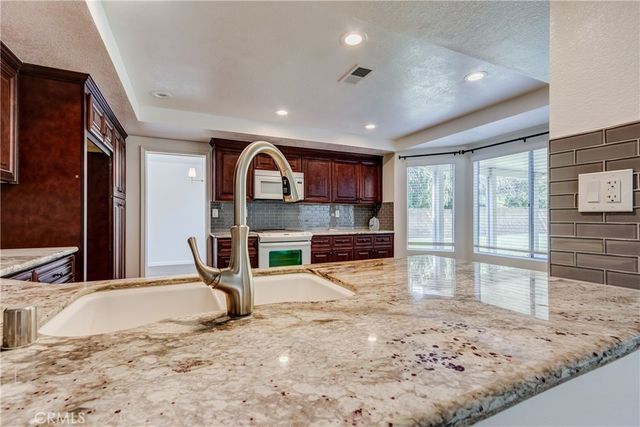 617 Calle Santa Barbara, San Dimas, CA 91773