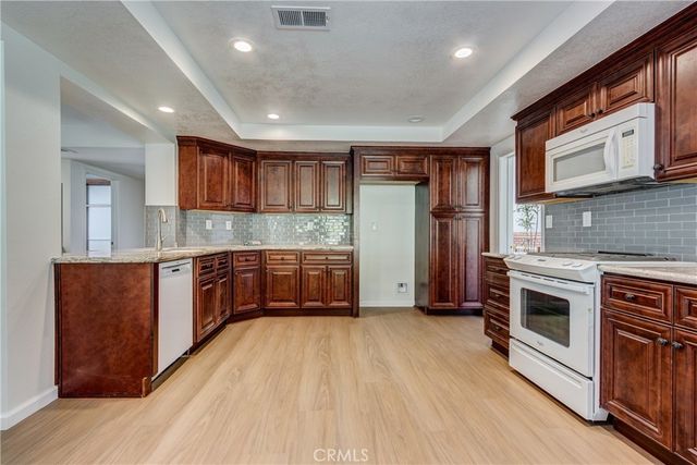 617 Calle Santa Barbara, San Dimas, CA 91773