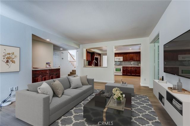 617 Calle Santa Barbara, San Dimas, CA 91773