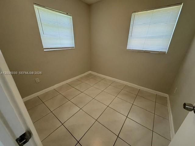 9815 Pan American Dr, Cutler Bay, FL 33189