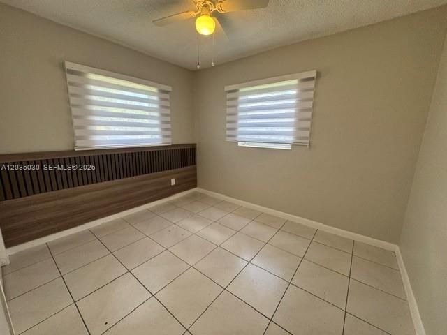 9815 Pan American Dr, Cutler Bay, FL 33189