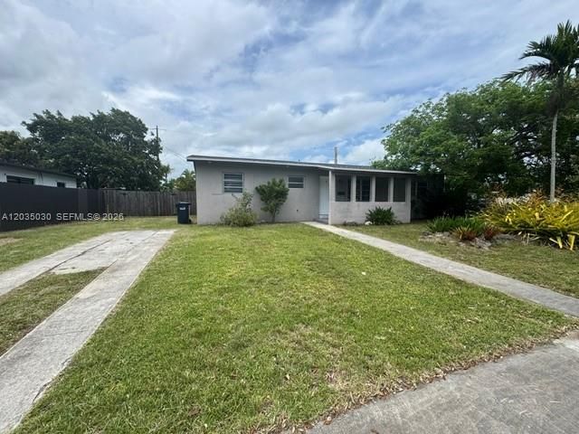 9815 Pan American Dr, Cutler Bay, FL 33189