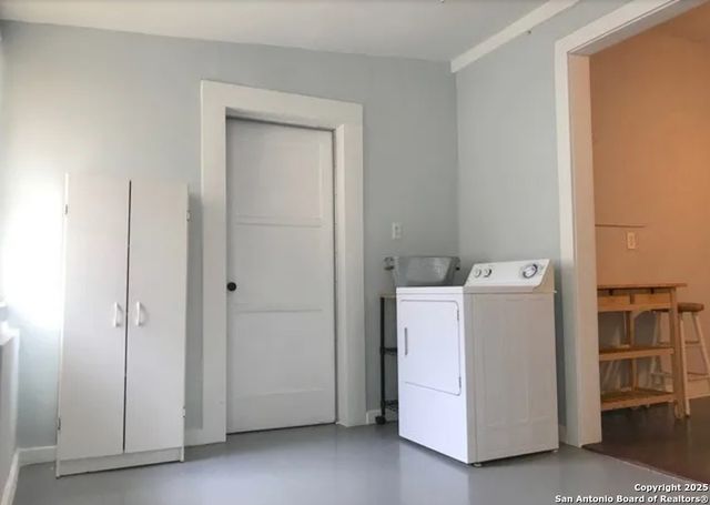 1811 San Fernando, San Antonio, TX 78207