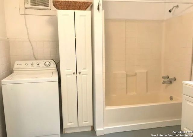 1811 San Fernando, San Antonio, TX 78207