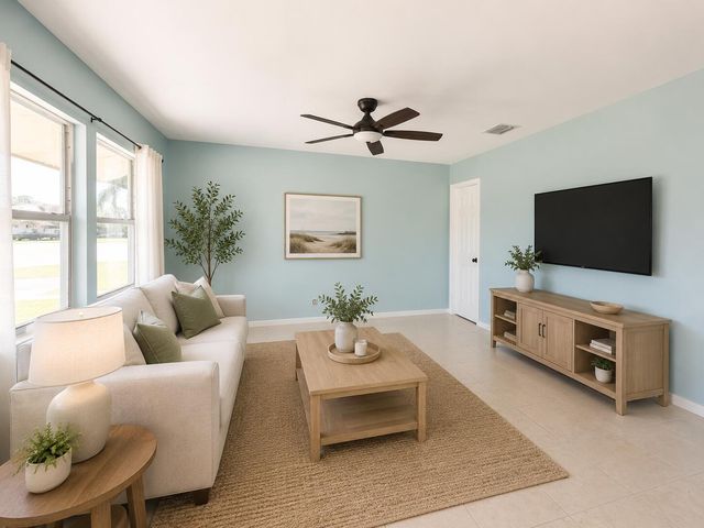 8537 40th Terrace N, Palm Beach Gardens, FL 33410