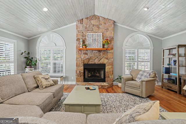 174 Bell Colony Road, Dillard, GA 30537