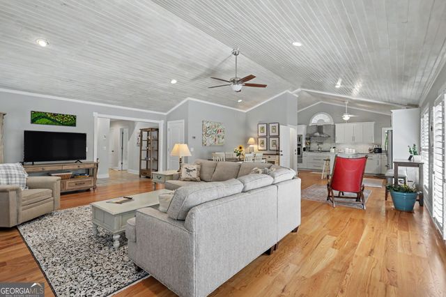 174 Bell Colony Road, Dillard, GA 30537