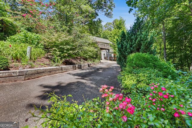 174 Bell Colony Road, Dillard, GA 30537