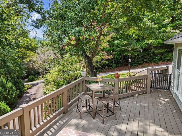 174 Bell Colony Road, Dillard, GA 30537