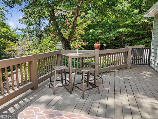 174 Bell Colony Road, Dillard, GA 30537