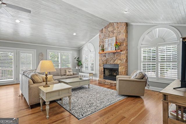 174 Bell Colony Road, Dillard, GA 30537