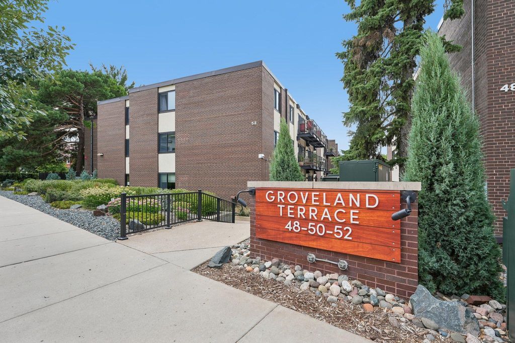 52 Groveland Terrace A412, Minneapolis, MN 55403 — exterior