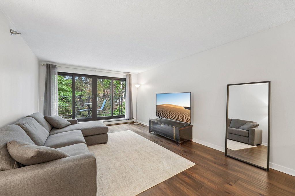 52 Groveland Terrace A412, Minneapolis, MN 55403 — photo 3